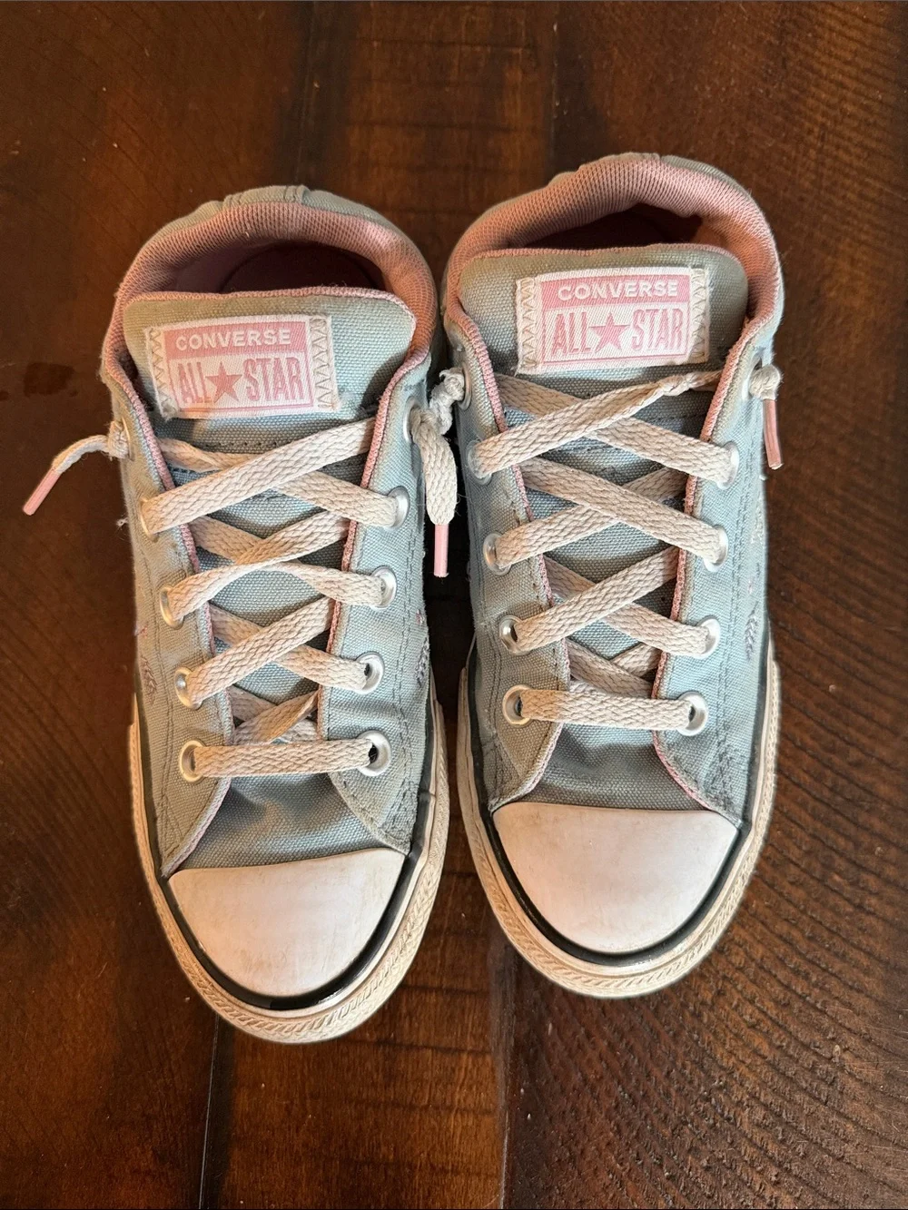 Converse Kids Low Top Sneakers in Light Blue with Pink Accents & Embroidery